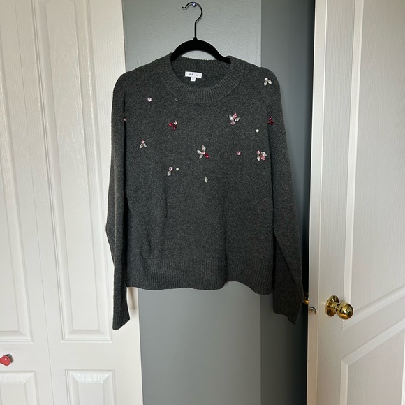 Reitmans Charcoal Sweater with Pink Embellishments - Picture 4 of 4